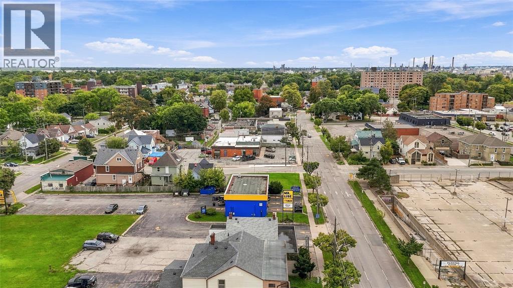 148 Vidal Street North Property Photo 41