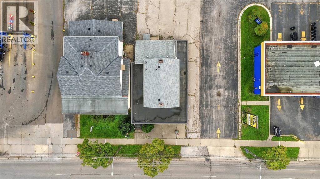 148 Vidal Street North Property Photo 42