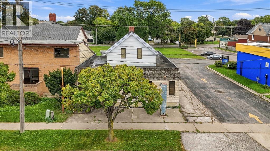 148 Vidal Street North Property Photo 46