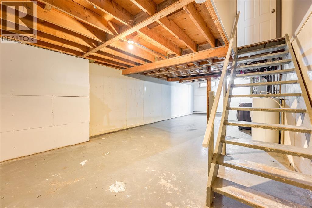 243 Hampton Avenue Unit# 13 Property Photo 17