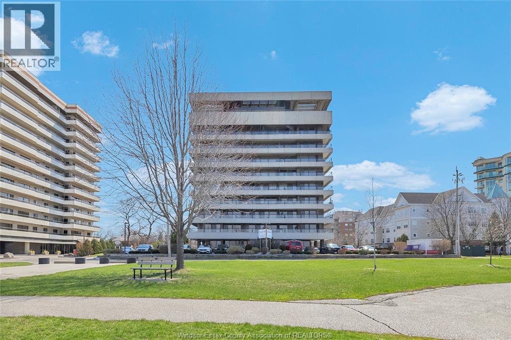 5125 RIVERSIDE DRIVE East Unit# 604 Property Photo 1