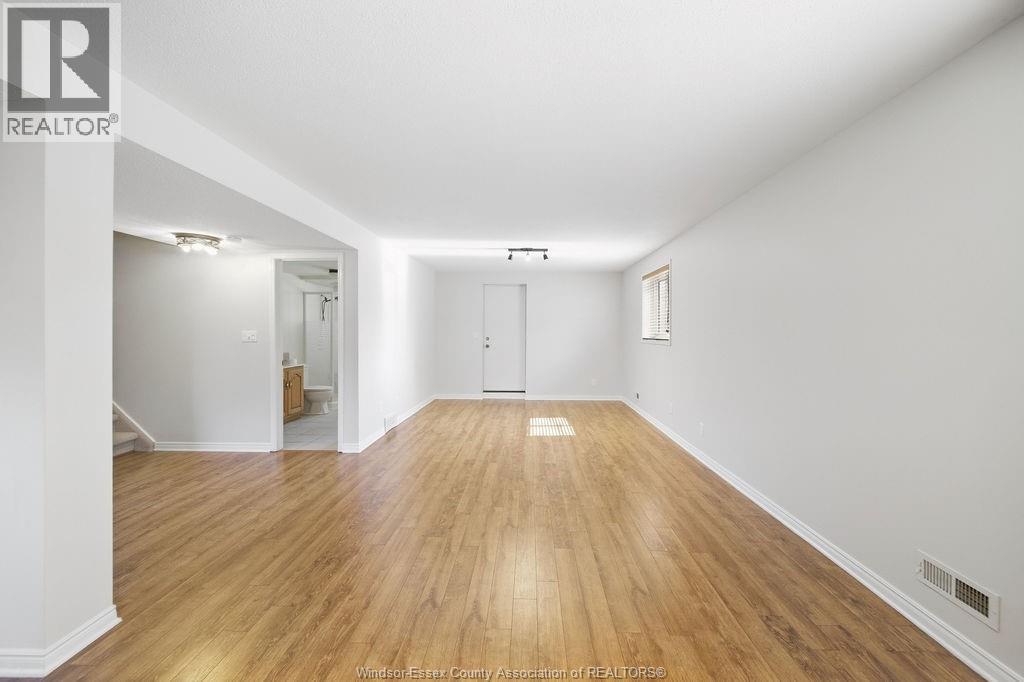 12091 Oliver Property Photo 35