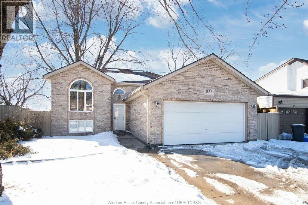 1855 Dominion Boulevard Property Photo 1