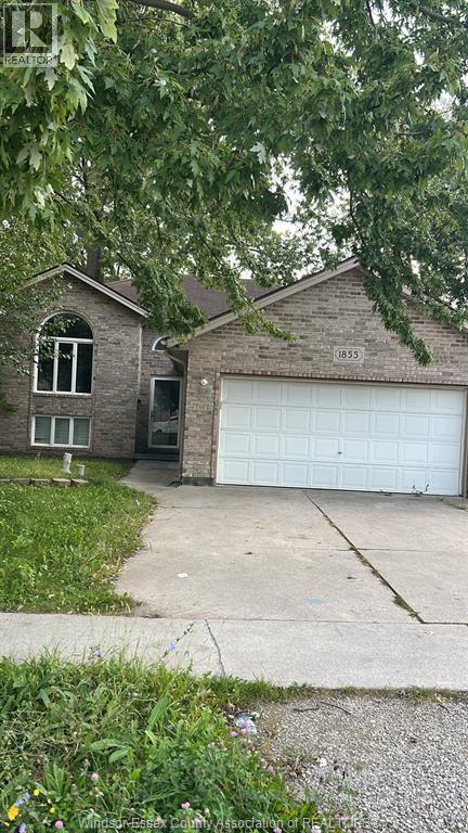 1855 Dominion Boulevard Property Photo 2