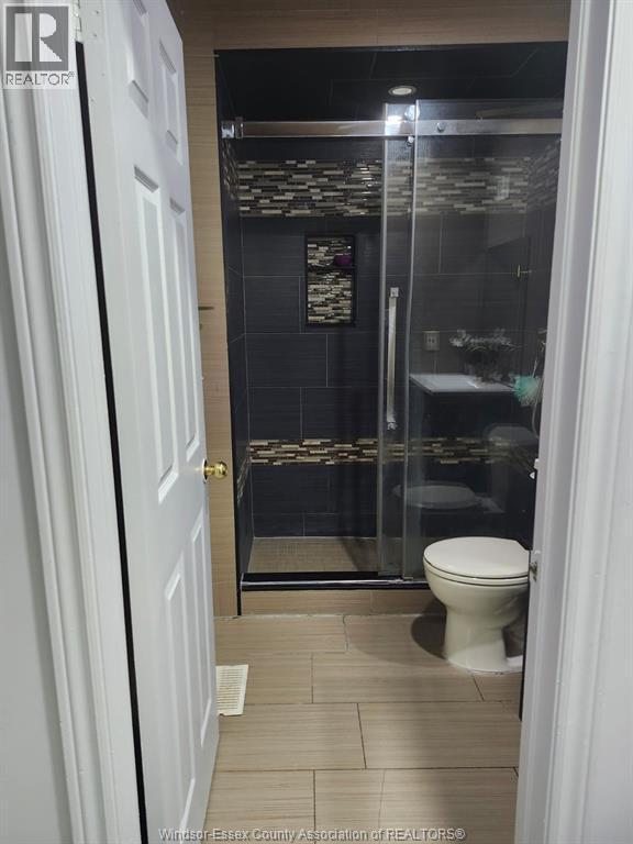 1855 Dominion Boulevard Property Photo 12