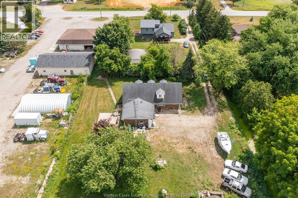 737-739 County Rd 2 Property Photo 4
