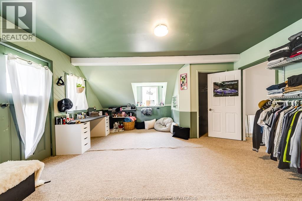 737-739 County Rd 2 Property Photo 14