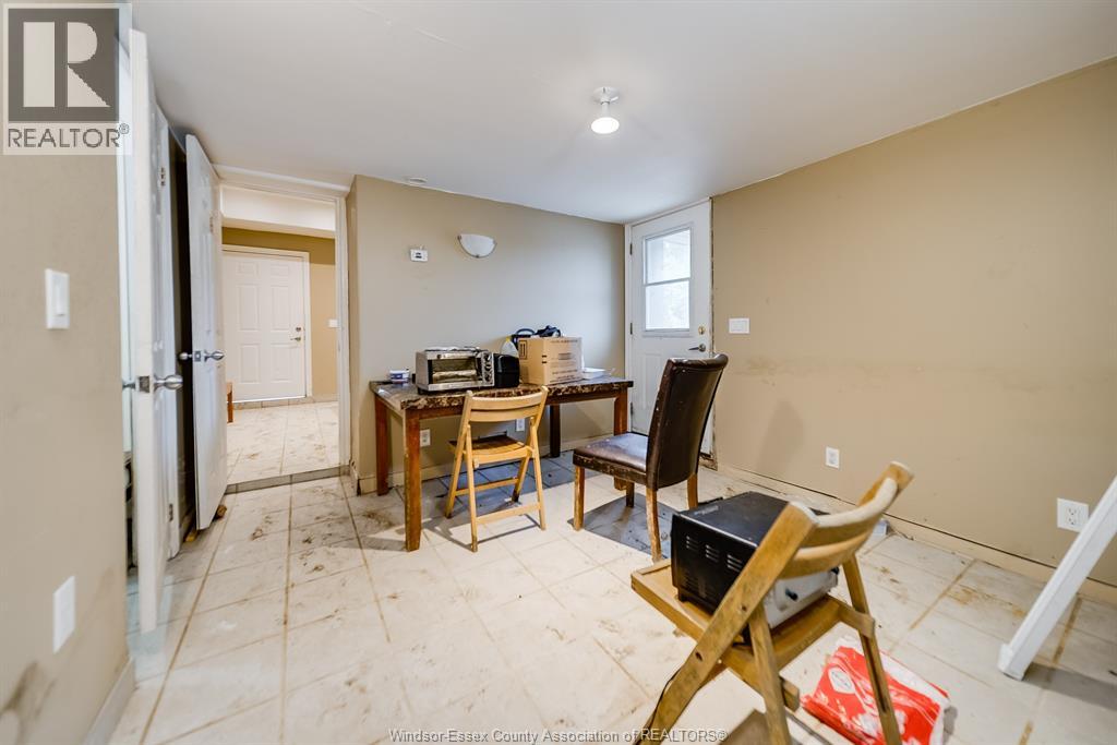 737-739 County Rd 2 Property Photo 38