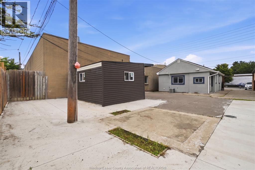 3453 Walker Road Property Photo 16