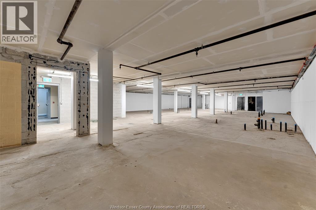 38-44 Chatham Street East Property Photo 7