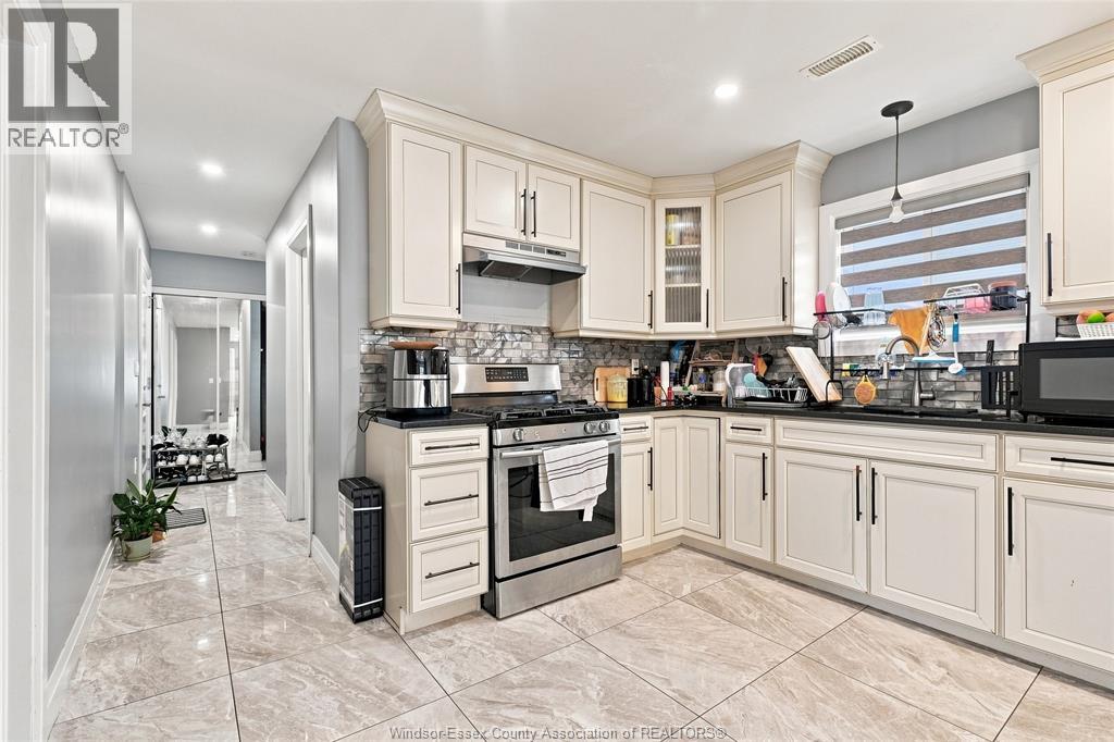 3457 Walker Road Property Photo 11