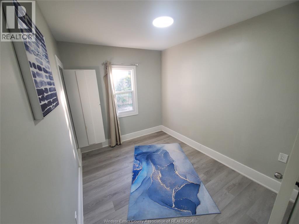 3587 Bloomfield Property Photo 16