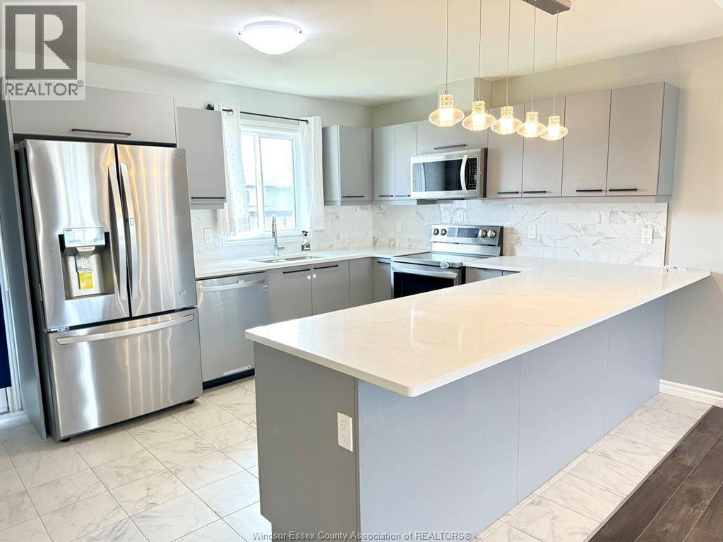 1076 Lublin Avenue Property Photo 4