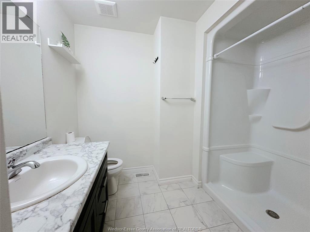1076 Lublin Avenue Property Photo 7