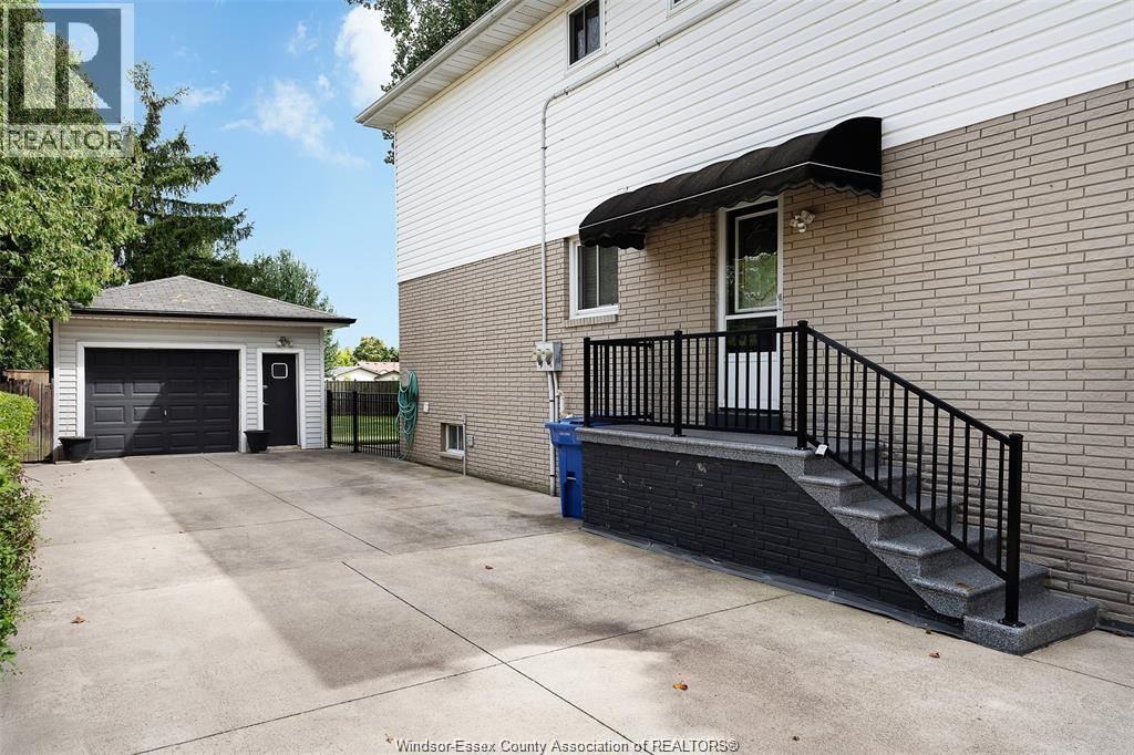 3138 Hartley Drive Property Photo 6