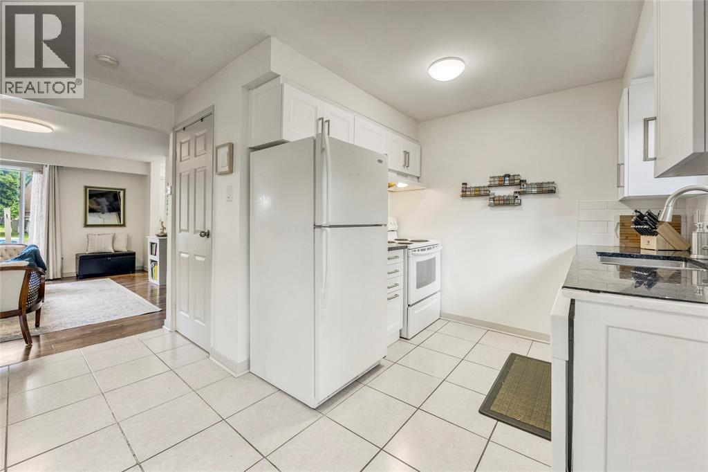 215 Trudeau Drive Unit# 55 Property Photo 18