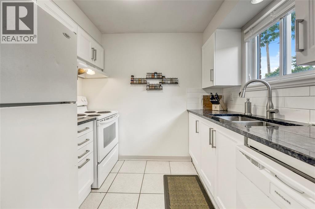 215 Trudeau Drive Unit# 55 Property Photo 19