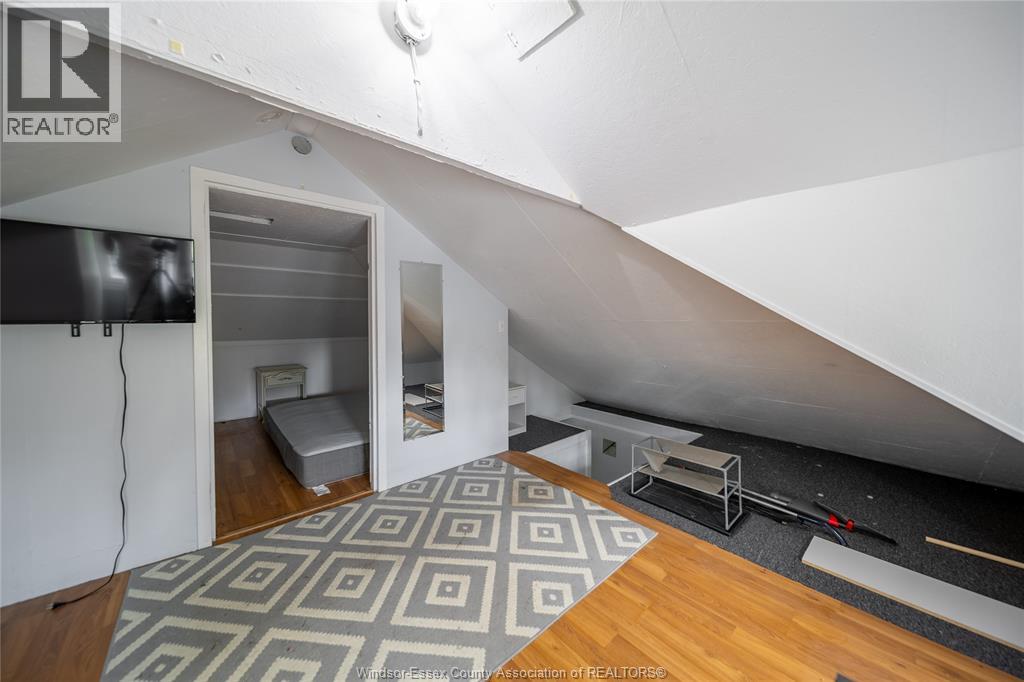 475 Mckay Avenue Property Photo 23