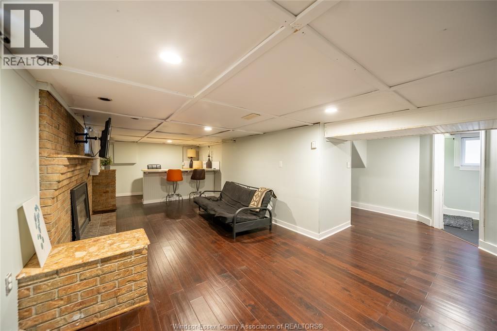 475 Mckay Avenue Property Photo 24