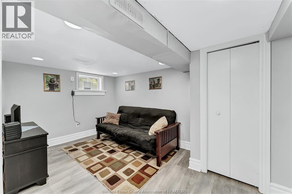 2322 Byng Road Property Photo 25