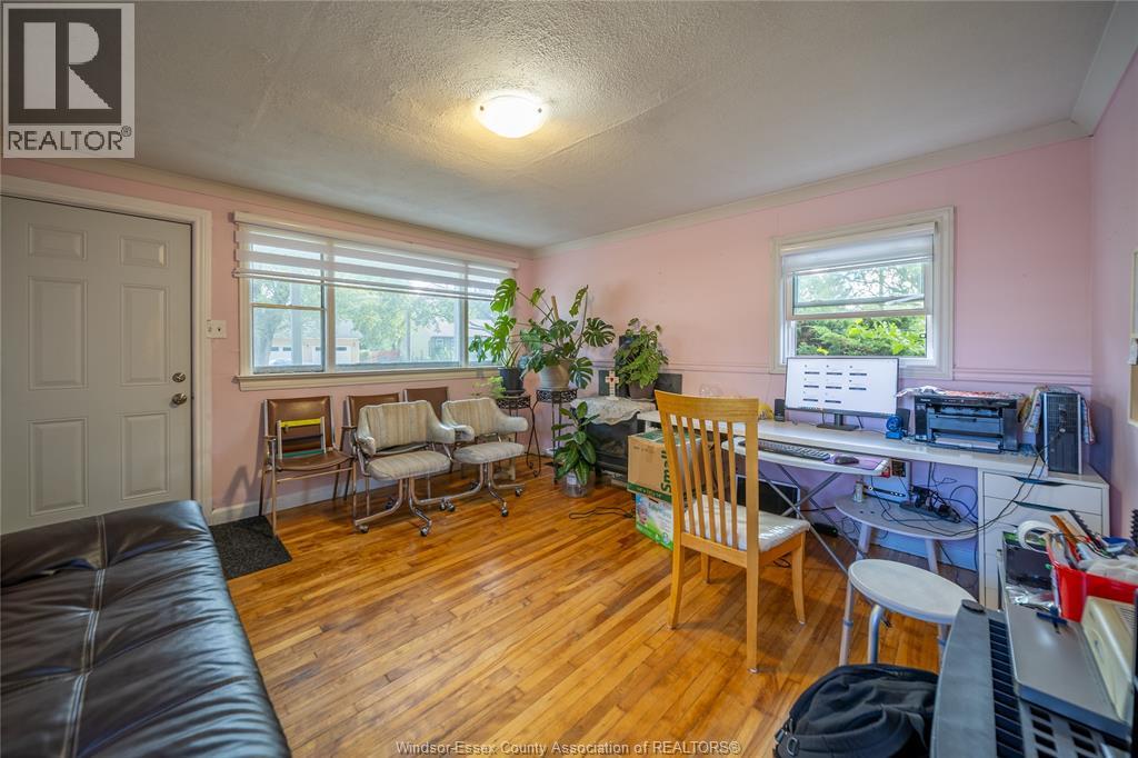 1497 Everts Property Photo 4