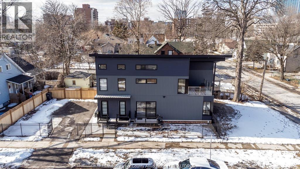 687 Assumption Street Property Photo 15