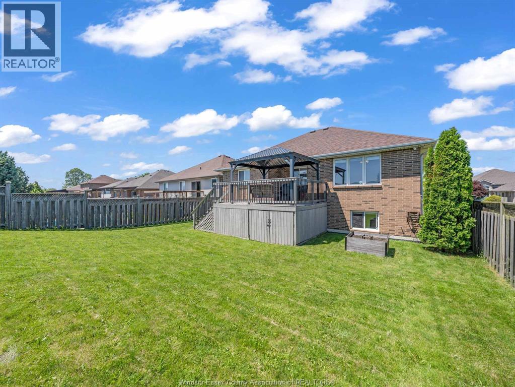 1541 Heatherglen Drive Property Photo 4