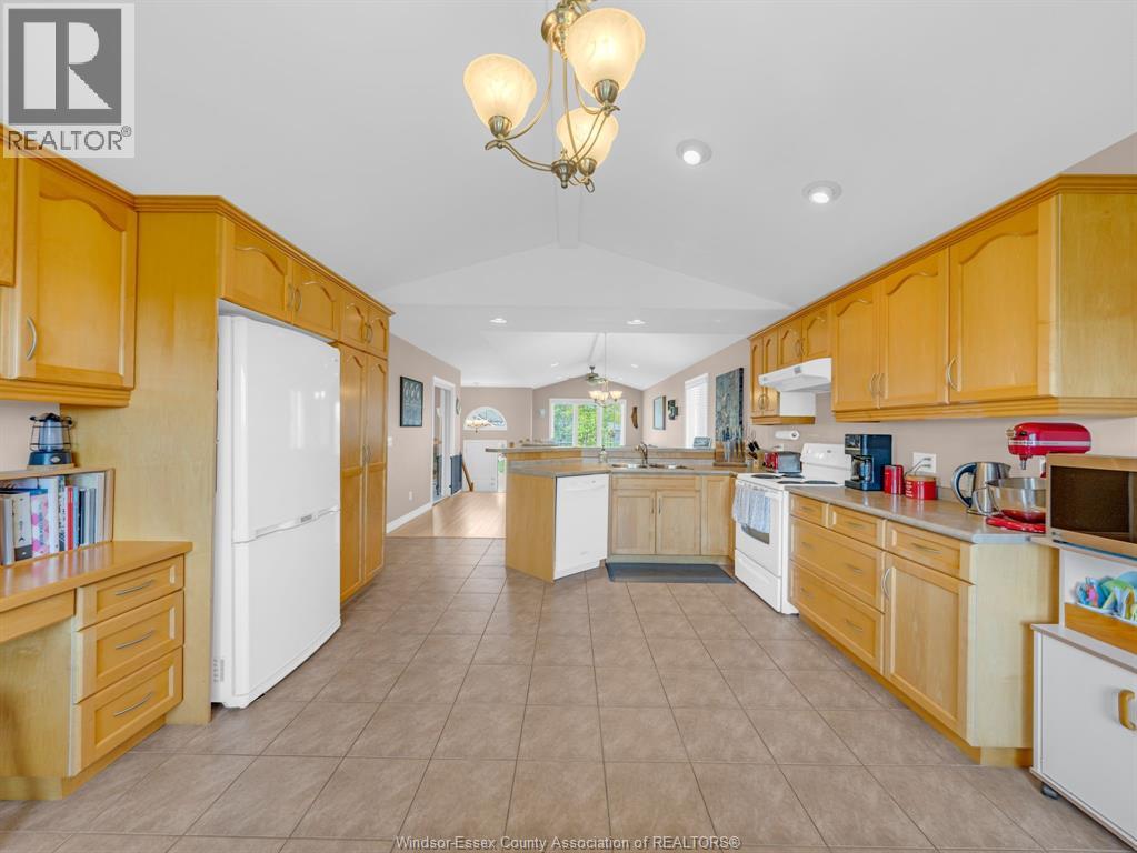 1541 Heatherglen Drive Property Photo 17
