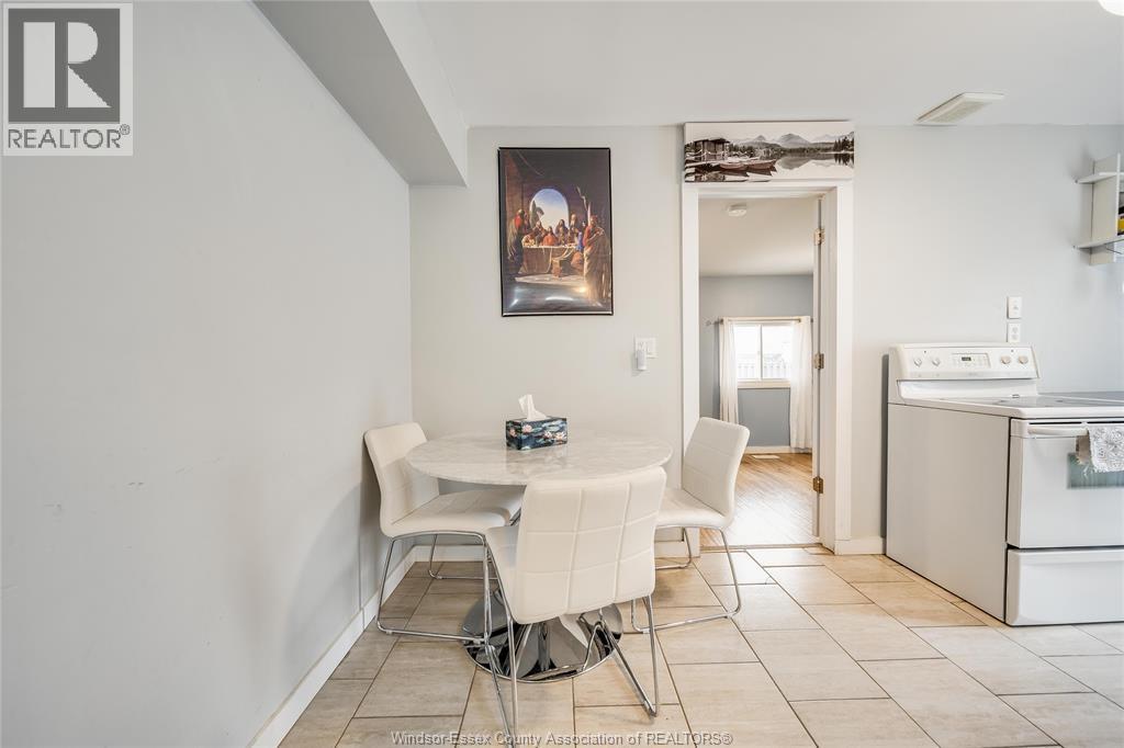 2628 Meighen Road Property Photo 4