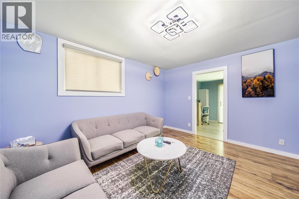 2628 Meighen Road Property Photo 11