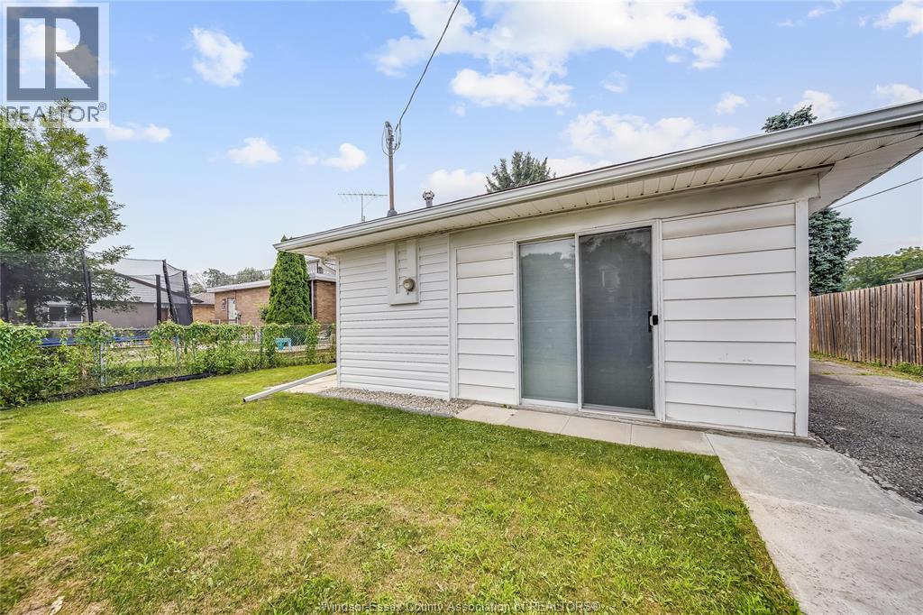 2628 Meighen Road Property Photo 27