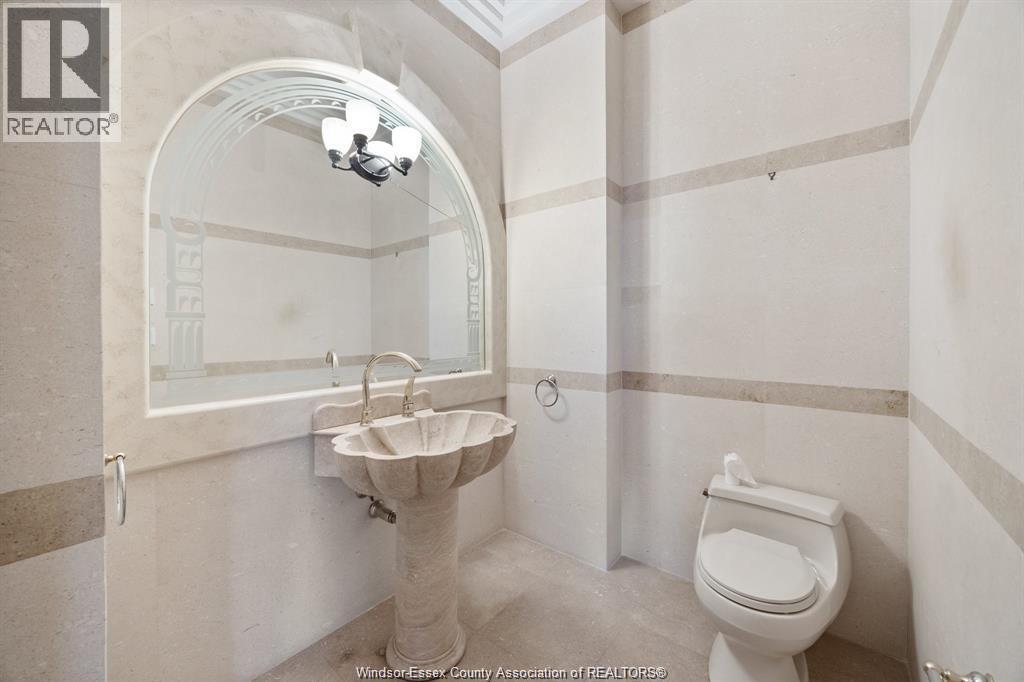 7348 Howard Property Photo 29