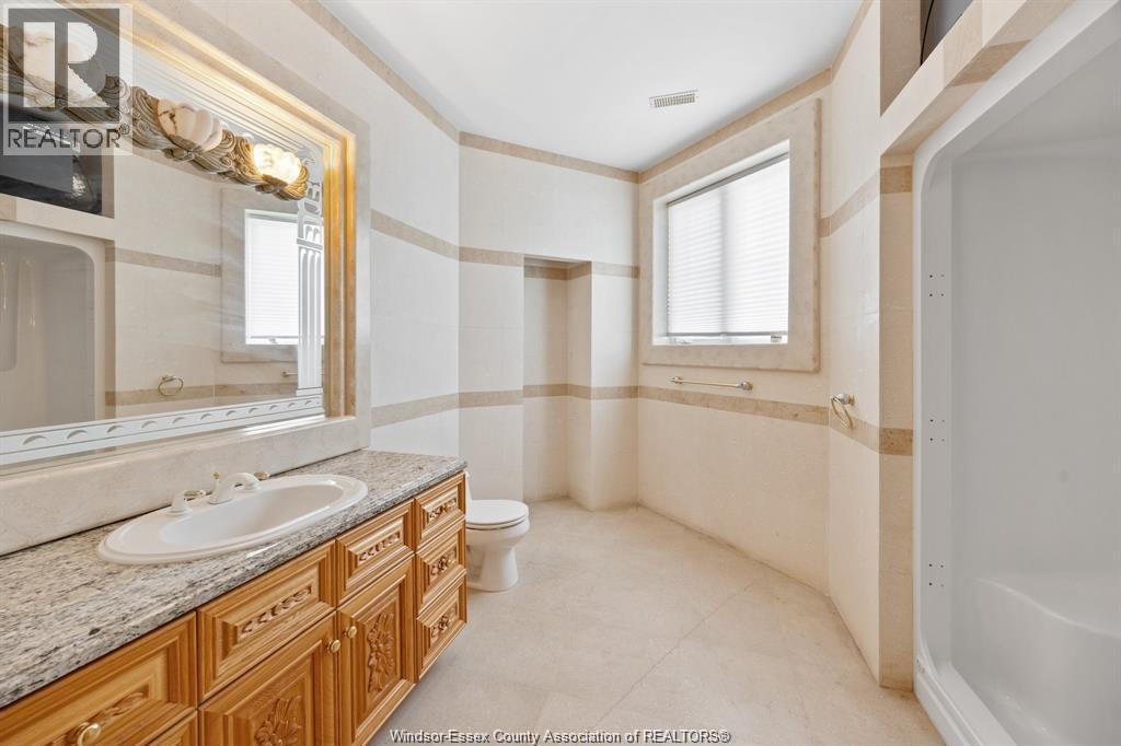 7348 Howard Property Photo 35