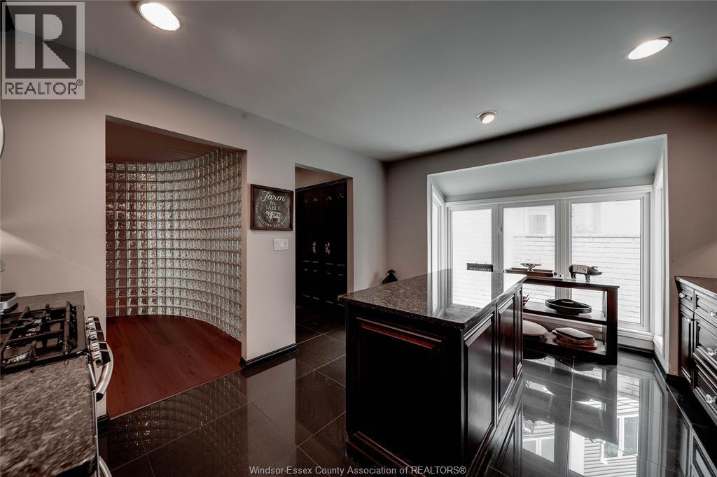 110 Marine Drive Unit# 3 Property Photo 15