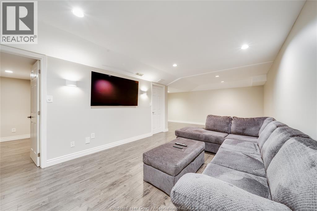 110 Marine Drive Unit# 3 Property Photo 36