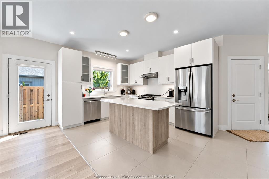 2 Delft Court Property Photo 6