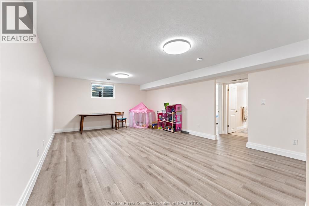 2 Delft Court Property Photo 19