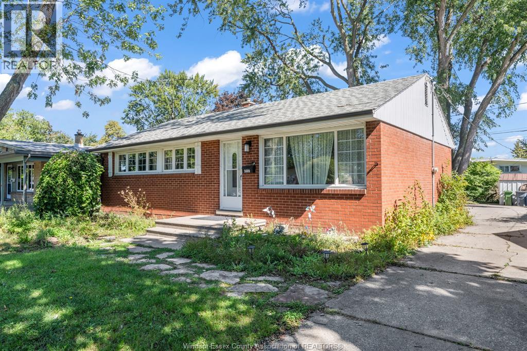3660 ROXBOROUGH