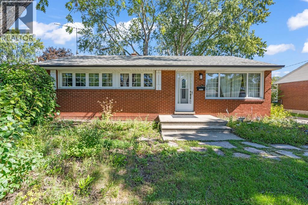 3660 Roxborough Property Photo 3
