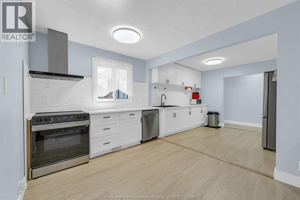 3660 Roxborough Property Photo 14