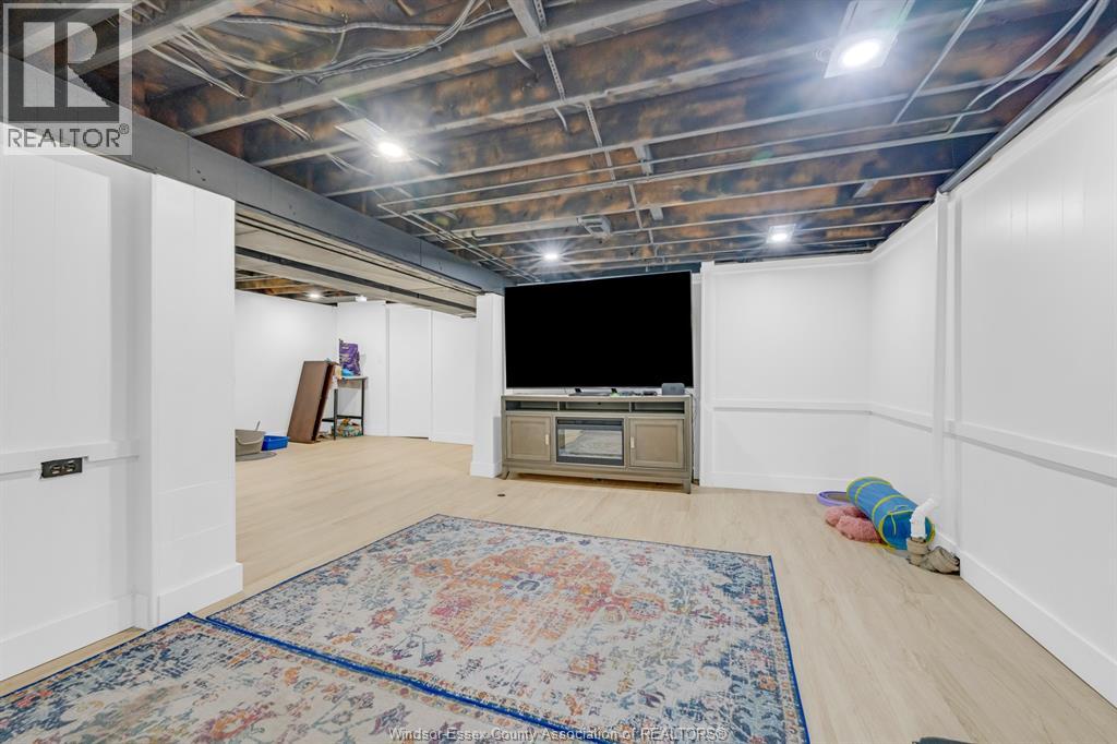 3660 Roxborough Property Photo 28