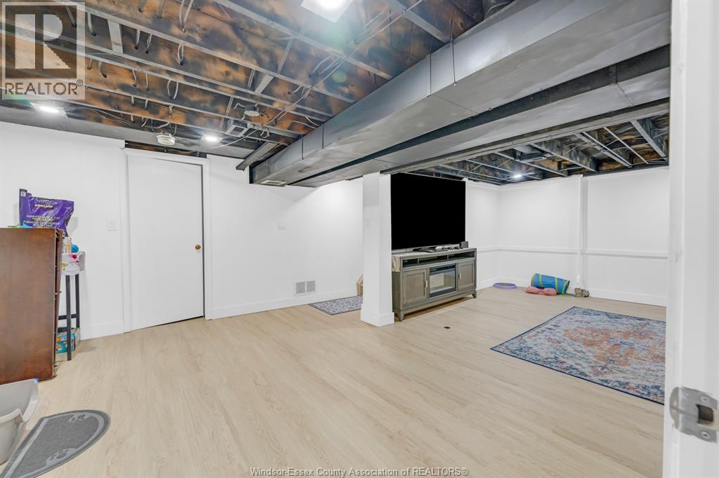 3660 Roxborough Property Photo 30