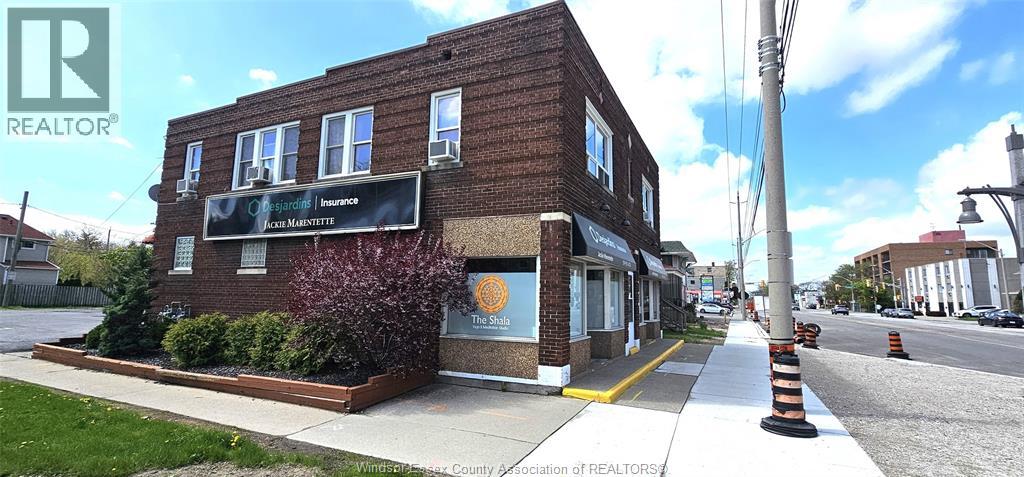 1603-1611 University Avenue West Property Photo 2