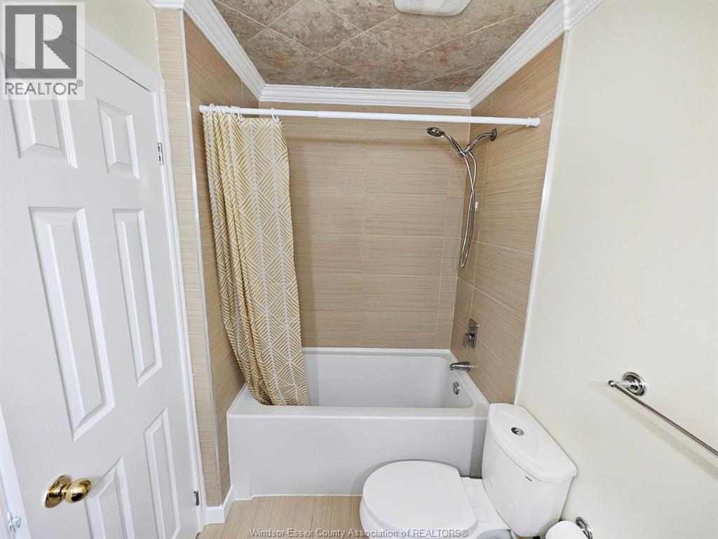 201 Hanmer Street East Property Photo 10