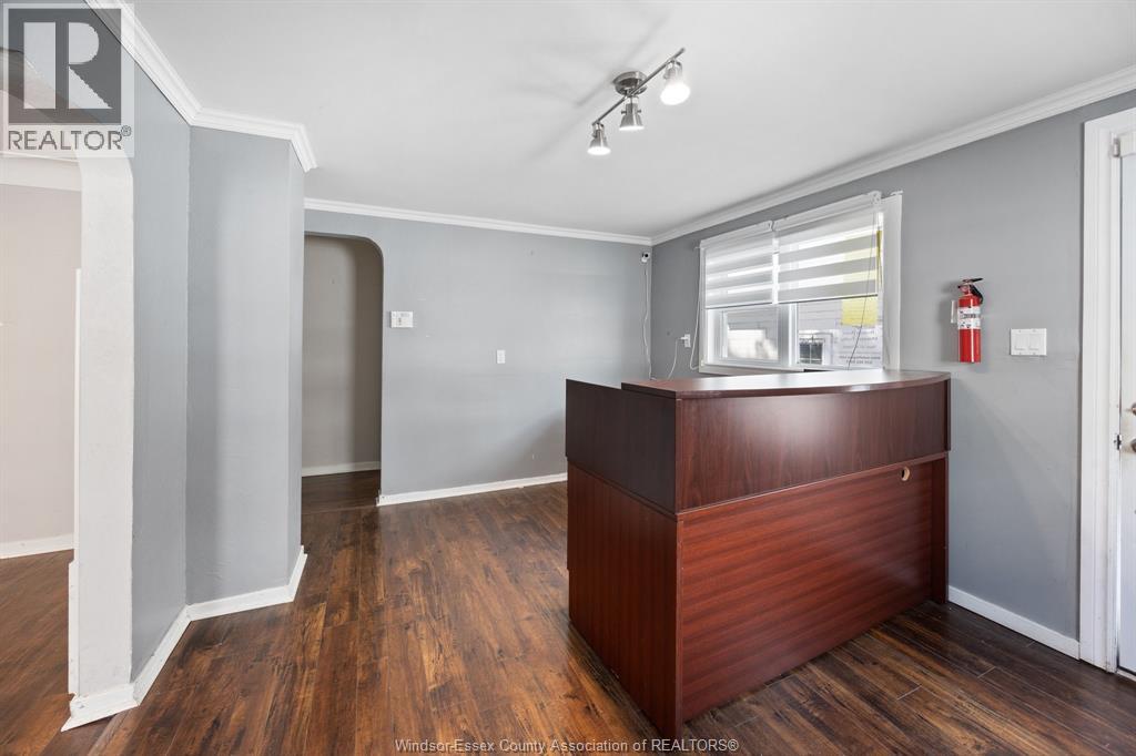 12205 Riverside Drive East Property Photo 14