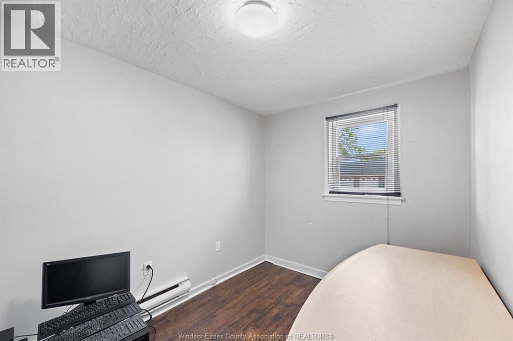 12205 Riverside Drive East Property Photo 18