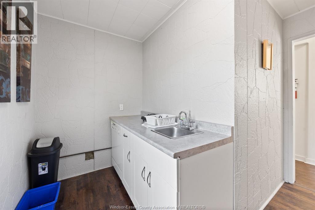 12205 Riverside Drive East Property Photo 21