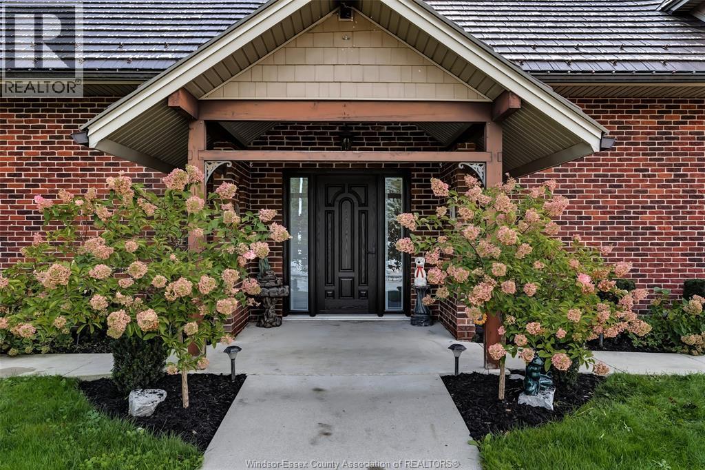 4220 Queen's Line Property Photo 3