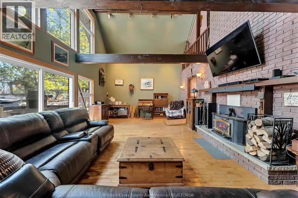 4220 Queen's Line Property Photo 7