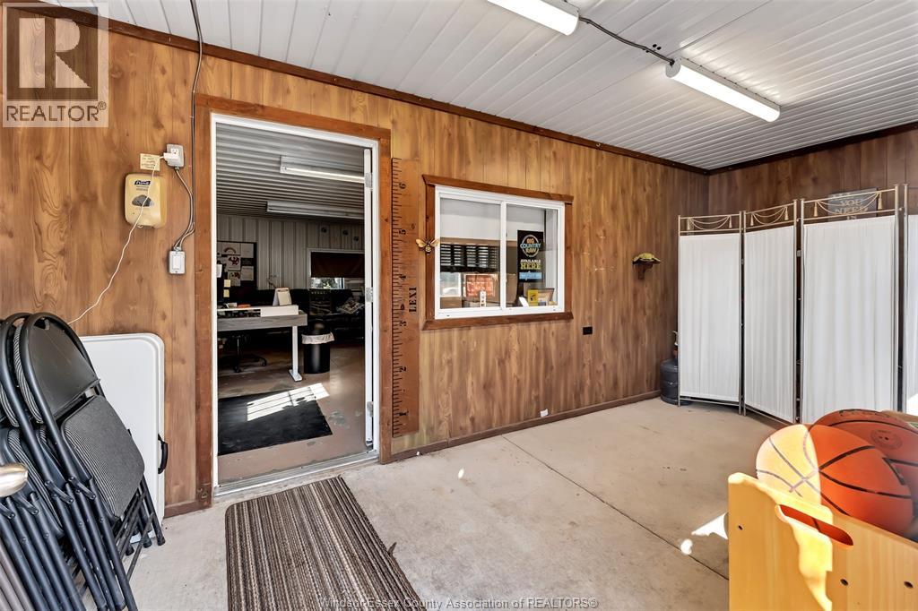4220 Queen's Line Property Photo 40